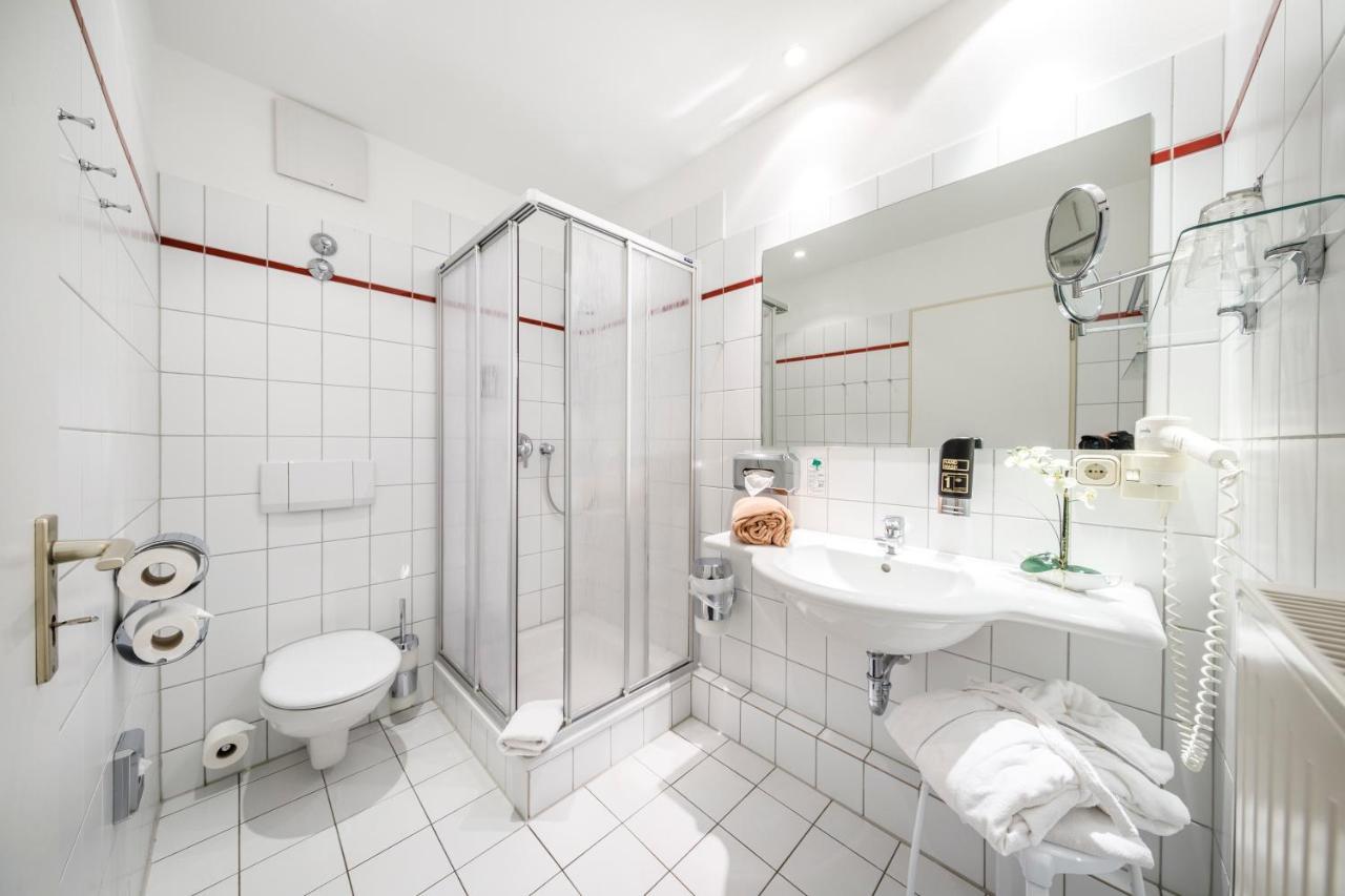 Hotel Sportwelt Радеберг Экстерьер фото